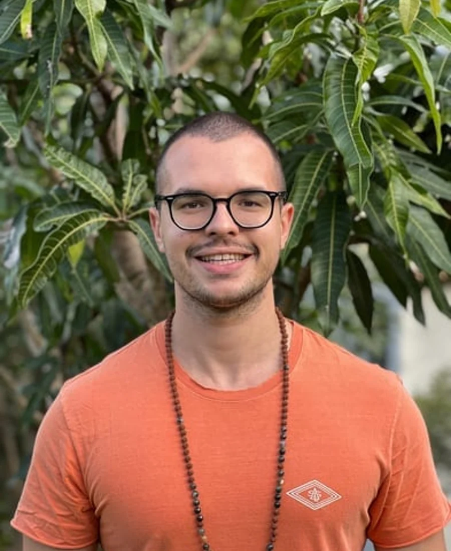 Matheus Colombo, terapeuta integrativo e professor